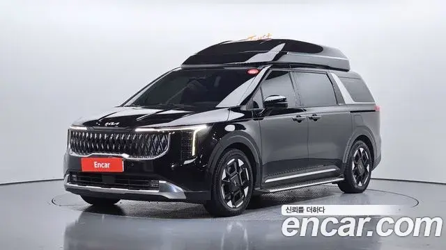 Kia Carnival Diesel 9-Seater Hi Limousine Signature 2023