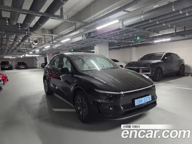 Tesla Model Y L Long Range AWD 2026