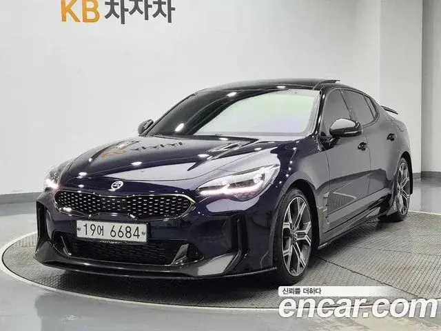 Kia Stinger 3.3 Turbo AWD GT 2019