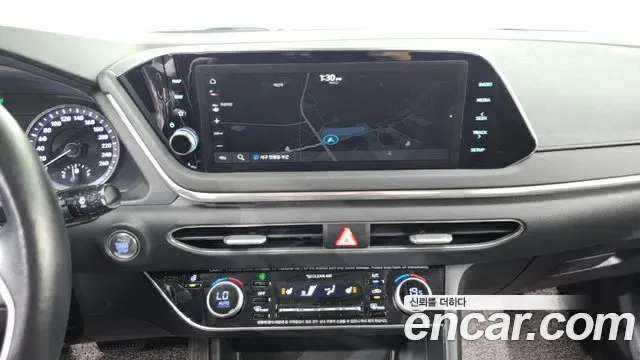 Hyundai Sonata 2.0 Premium 2021 — фото 14