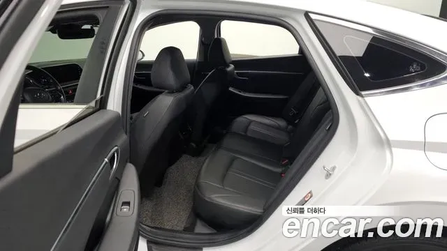 Hyundai Sonata 2.0 Premium 2021 — фото 11