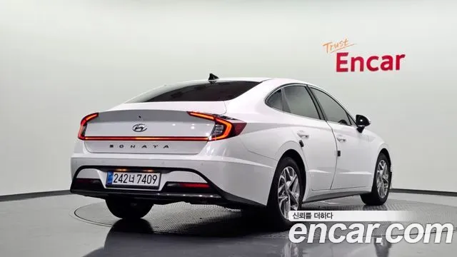 Hyundai Sonata 2.0 Premium 2021 — фото 2