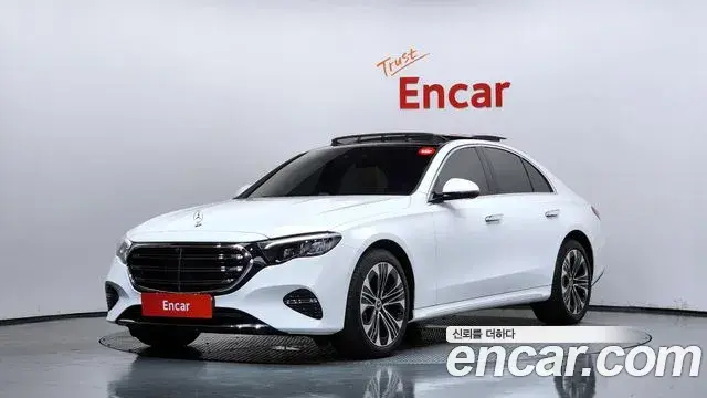 Mercedes-Benz E-Class E220d 4MATIC Exclusive 2026