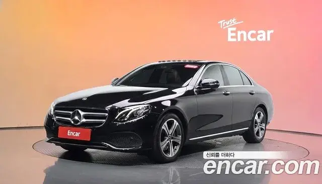 Mercedes-Benz E-Class E300 Avantgarde 2019