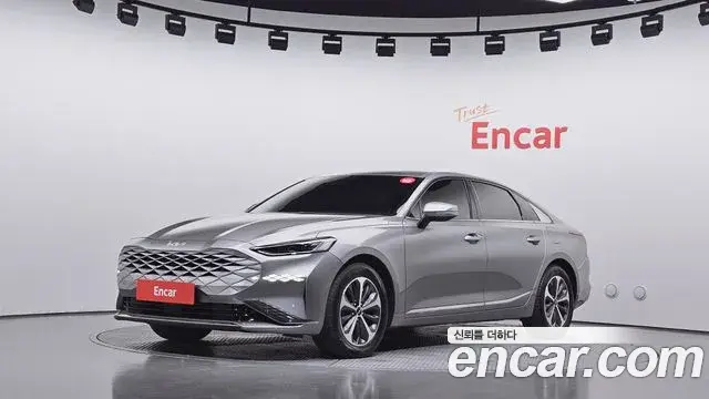 Kia K8 Noblesse 2022