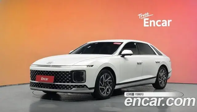 Hyundai Grandeur Premium 2023
