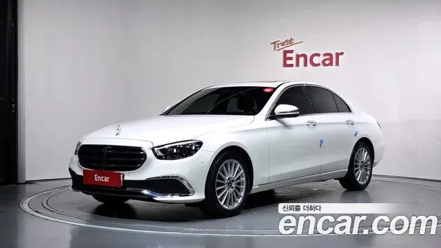 Mercedes-Benz E-Class E250 Exclusive 2022