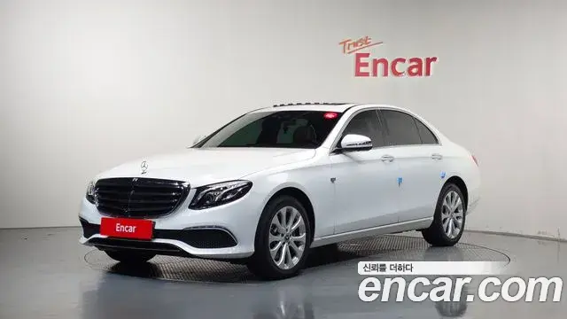 Mercedes-Benz E-Class E300 4MATIC Exclusive 2020