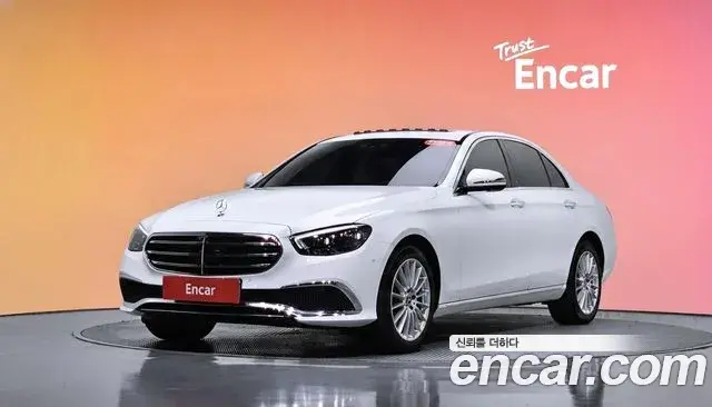 Mercedes-Benz E-Class E250 Exclusive 2023