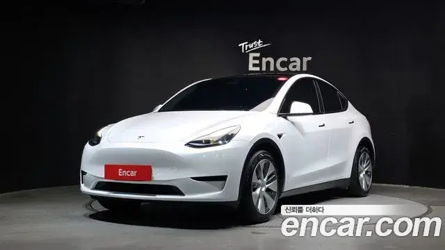 Tesla Model Y RWD 2023