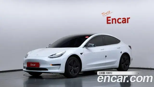 Tesla Model 3 Standard Range Plue RWD 2020