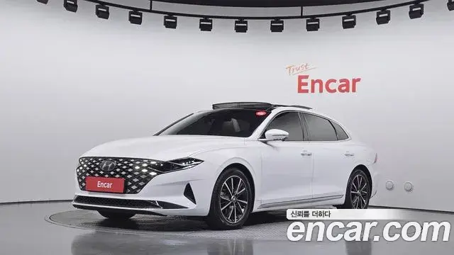 Hyundai Grandeur 2.5 Le Blanc 2021
