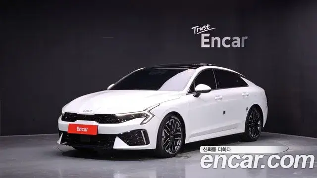 Kia K5 1.6 Turbo Signature 2023