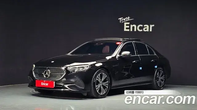 Mercedes-Benz E-Class E200 Avantgarde 2025
