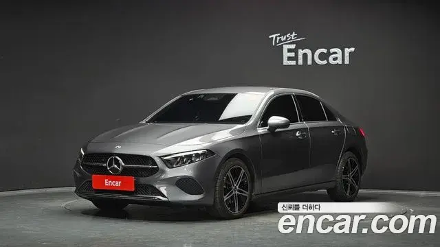 Mercedes-Benz A-Class A220 Sedan 2025