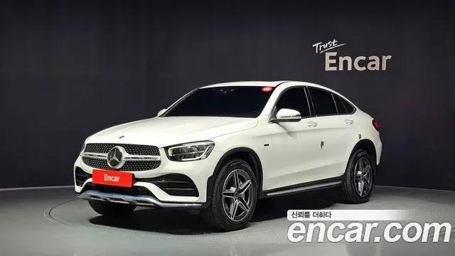 Mercedes-Benz GLC-Class GLC300e 4MATIC Coupe 2021