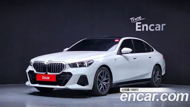 BMW 5-Series 520i M Sport 2025