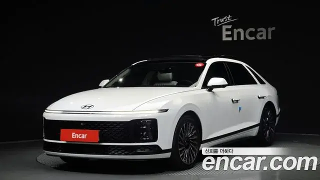 Hyundai Grandeur Calligraphy 2024