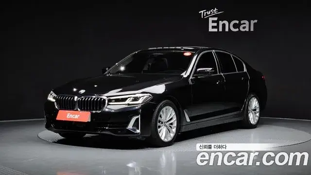 BMW 5-Series 523d Luxury 2022