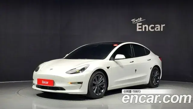 Tesla Model 3 Long Range AWD 2022