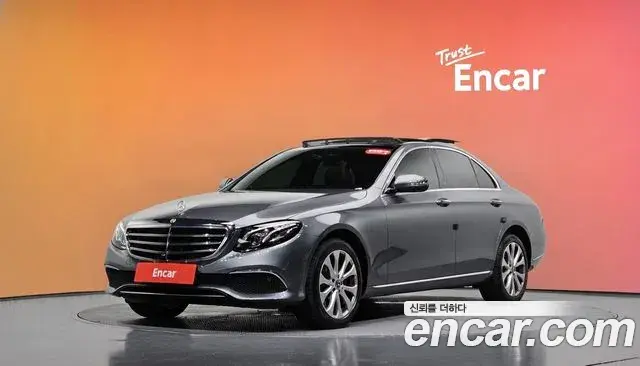 Mercedes-Benz E-Class E300 4MATIC Exclusive 2019