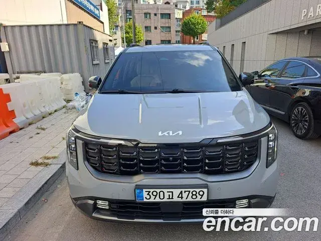 Kia Carnival Gasoline 9-Seater Gravity 2024