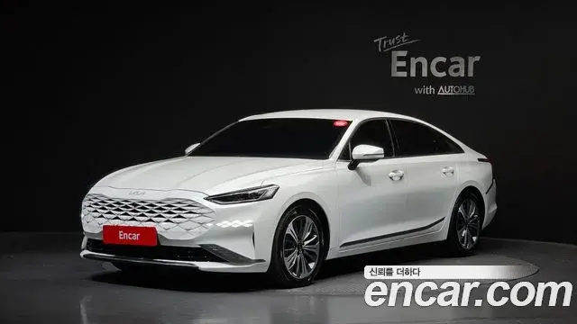 Kia K8 Noblesse 2022