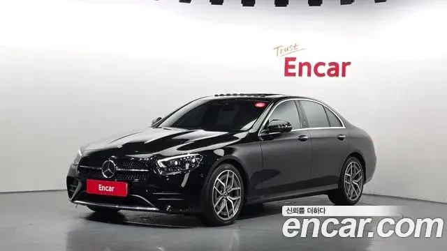 Mercedes-Benz E-Class E220d 4MATIC AMG Line 2021