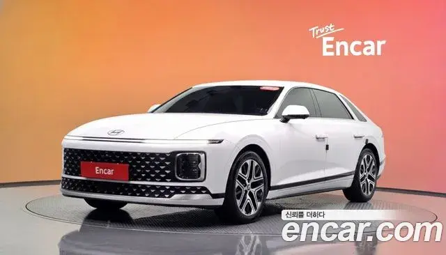 Hyundai Grandeur Premium 2023