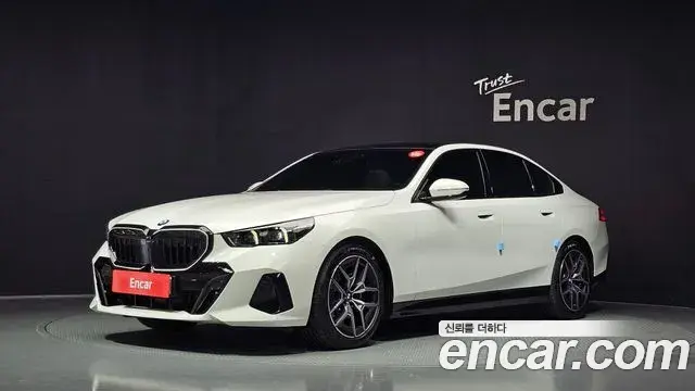BMW 5-Series 520i M Sport 2026