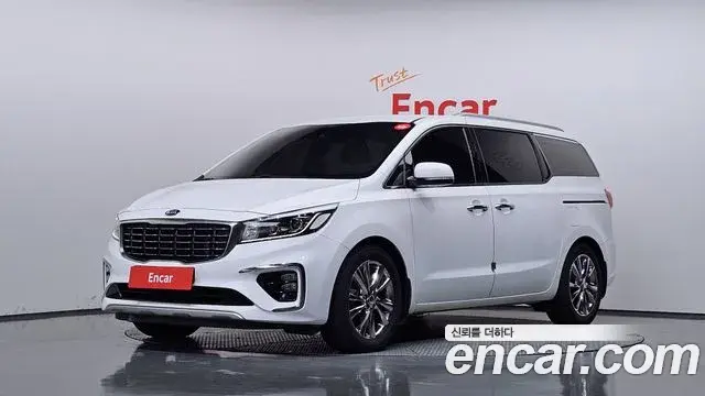 Kia Carnival 9-Seater Prstige 2019