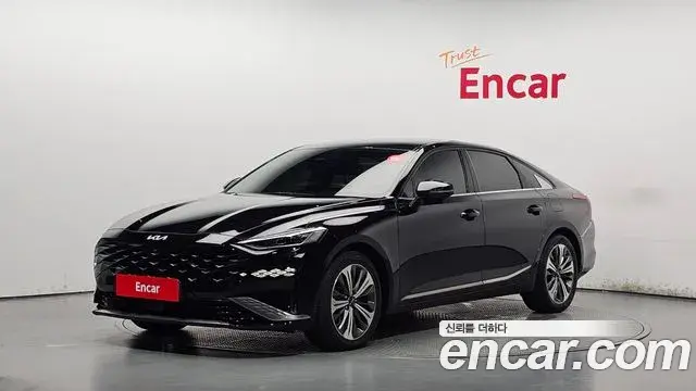 Kia K8 Noblesse 2022