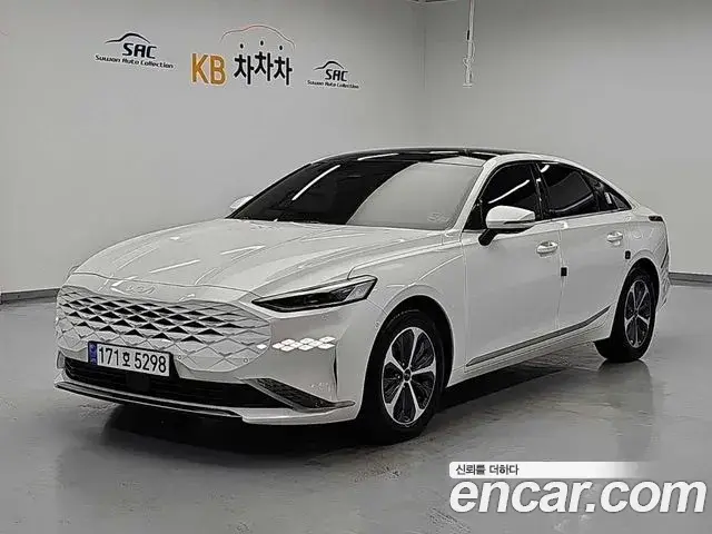 Kia K8 Noblesse 2022