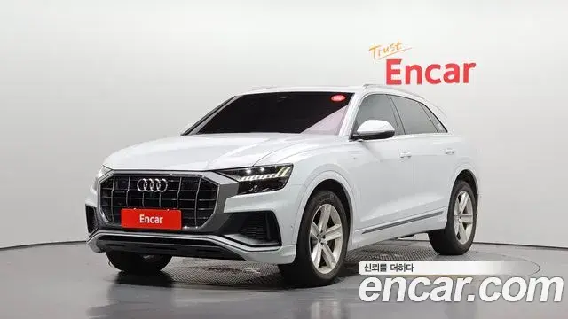 Audi Q8 45 TDI Quattro Premium 2021