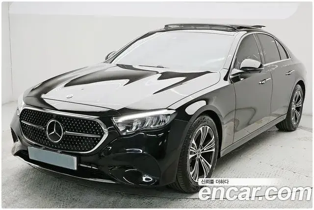 Mercedes-Benz E-Class E200 Avantgarde 2024