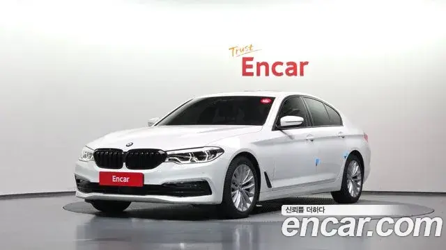 BMW 5-Series 520d Luxury Plus 2020