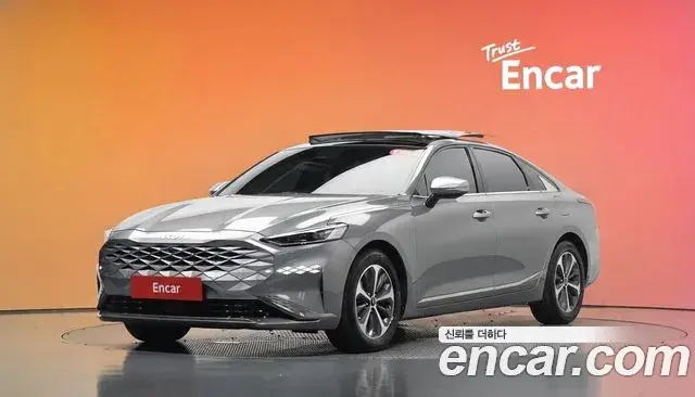 Kia K8 Noblesse 2022