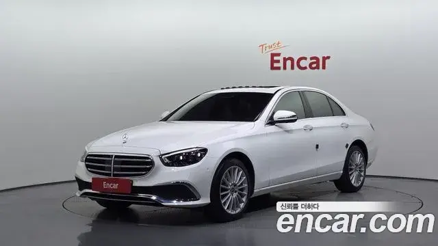 Mercedes-Benz E-Class E220d 4MATIC Exclusive 2021
