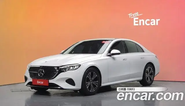 Mercedes-Benz E-Class E200 Avantgarde 2025
