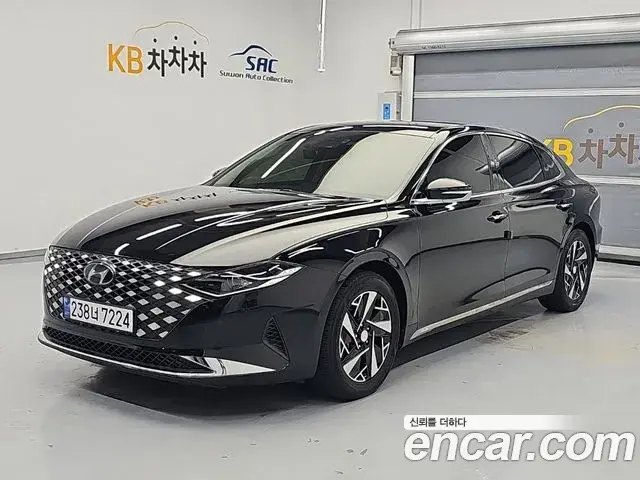 Hyundai Grandeur Le Blanc 2021