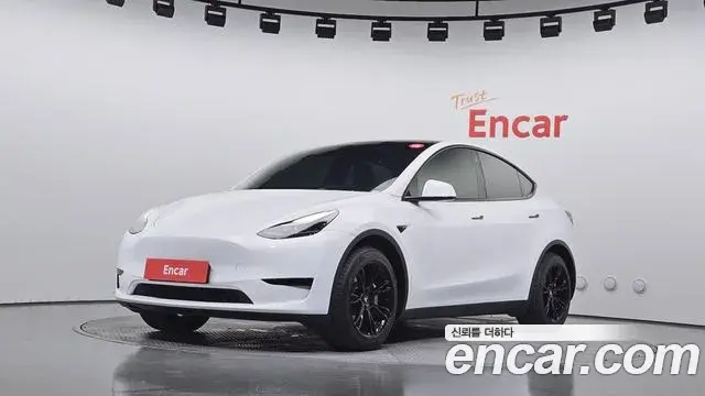 Tesla Model Y RWD 2023