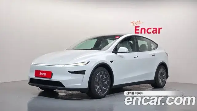 Tesla Model Y L Long Range AWD 2026