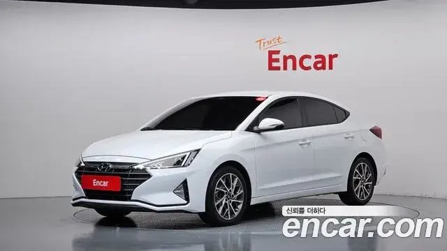 Hyundai AVANTE 1.6 Style 2019