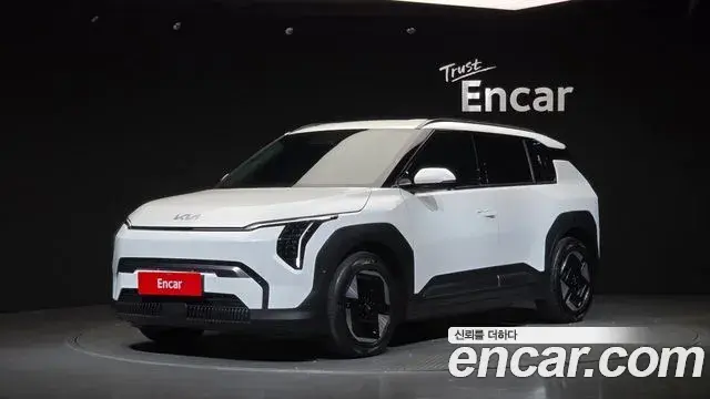 Kia EV3 Long Range 2WD Earth 2024