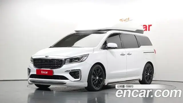 Kia Carnival Gasoline 9-Seater Hi-Limousine Noblesse Special 2020