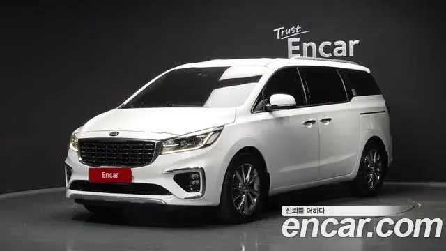 Kia Carnival 9-Seater Noblesse Special 2019