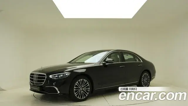 Mercedes-Benz S-Class S350 d 4MATIC 2025