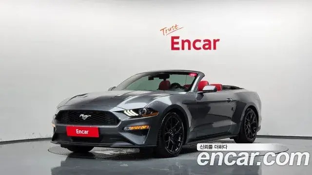 Ford Mustang Convertible 2021