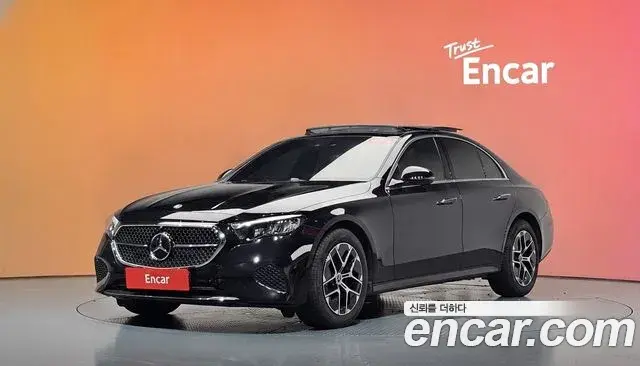 Mercedes-Benz E-Class E200 Avantgarde 2025