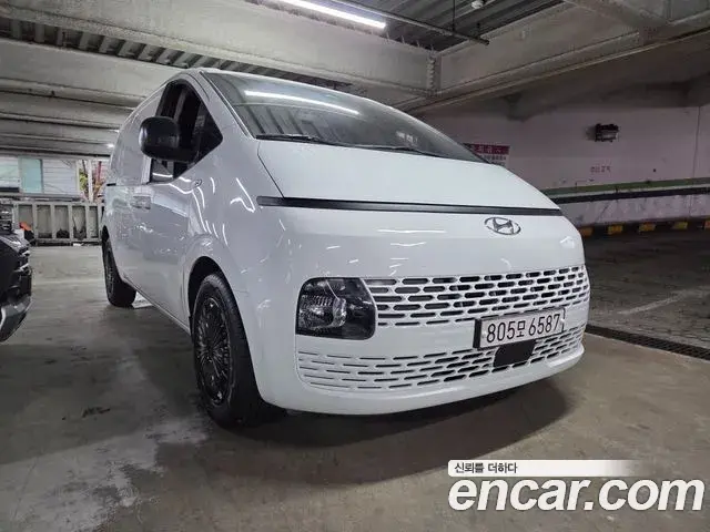 Hyundai Staria Cargo 3-Seater Smart 2022